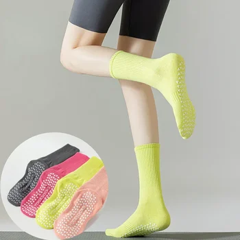 Нов прост плътен цвят памук средата закрит пилатес чорапи йога чорапи професионални неплъзгащи спортни чорапи танц фитнес етаж чорапи
