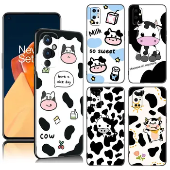Карикатура сладък крава телефон случай за OnePlus 9 10 ACE 2V Pro 9RT 10T 10R 11R Nord CE 2 3 Lite N10 N20 N30 5G черен силиконов капак