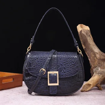 Модни кожени дамски чанти 2024 Ново в Lady крокодил модел верига рамо пратеник чанта малки преносими седло чанти торбичка