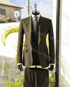 Army Green Man's Suit Елегантен комплект Дизайнер на дрехи Гадже Slim Fit мъжки блейзър Сватбена церемония Рокля 3Pcs яке панталони жилетка