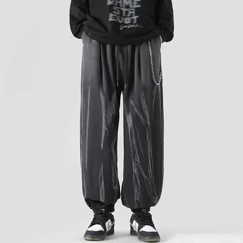 Хип-хоп мода готика печат мъжки дънки с верига Harajuku реколта черен харем панталони мъже хлабав случайни широк крак дънкови панталони мъже